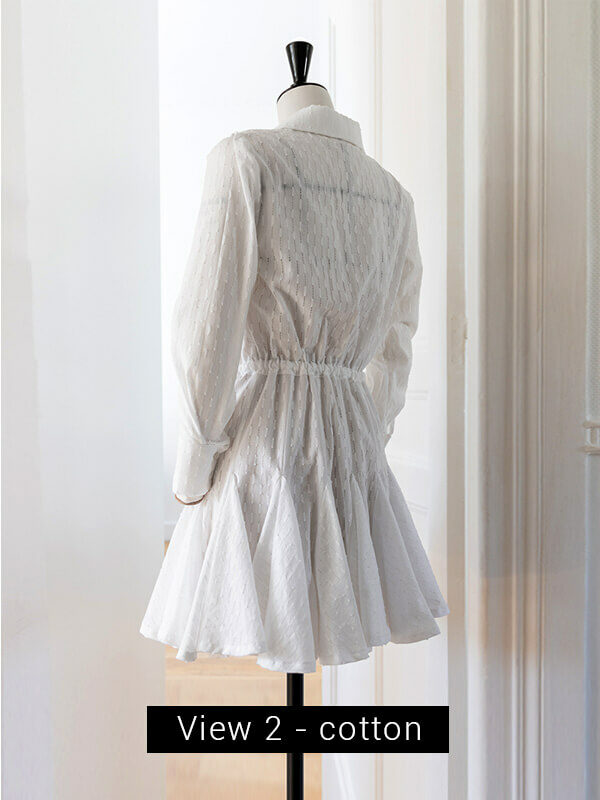 This is the back of the Stella dress option 2 (godets skirt) shown here in a light embroidered cotton.